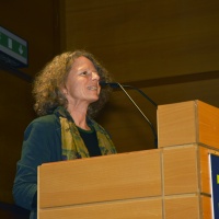 FFV 2015 - Verena Mühleberger, co-directrice de GreenPeace Suisse annonce le Prix Green Peace Suisse 2015
